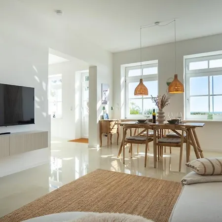 Appartement „kai 19 L“ Mit Meerblick In